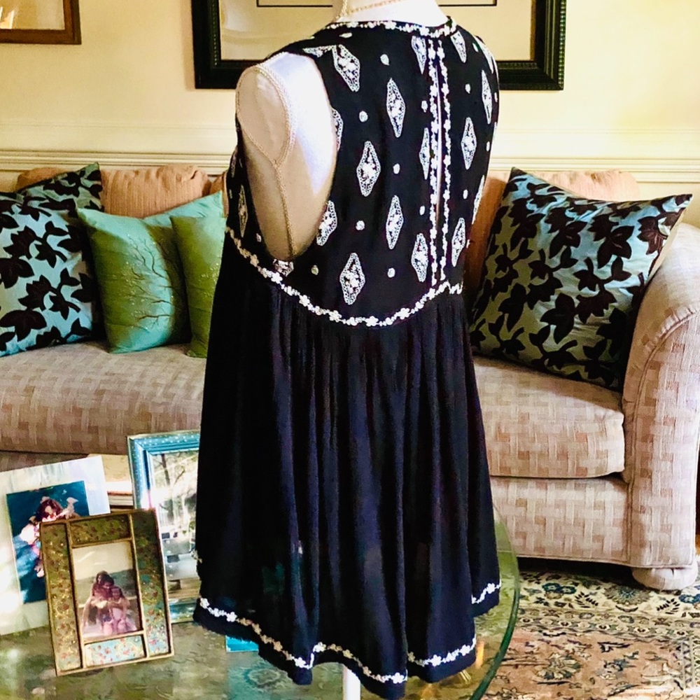 🌺🎉HP🎉🌺 NWOT Free People Diamond Embroidered Top - Picture 15 of 16